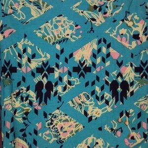 Lularoe Kelly green floral lattice leggings TC